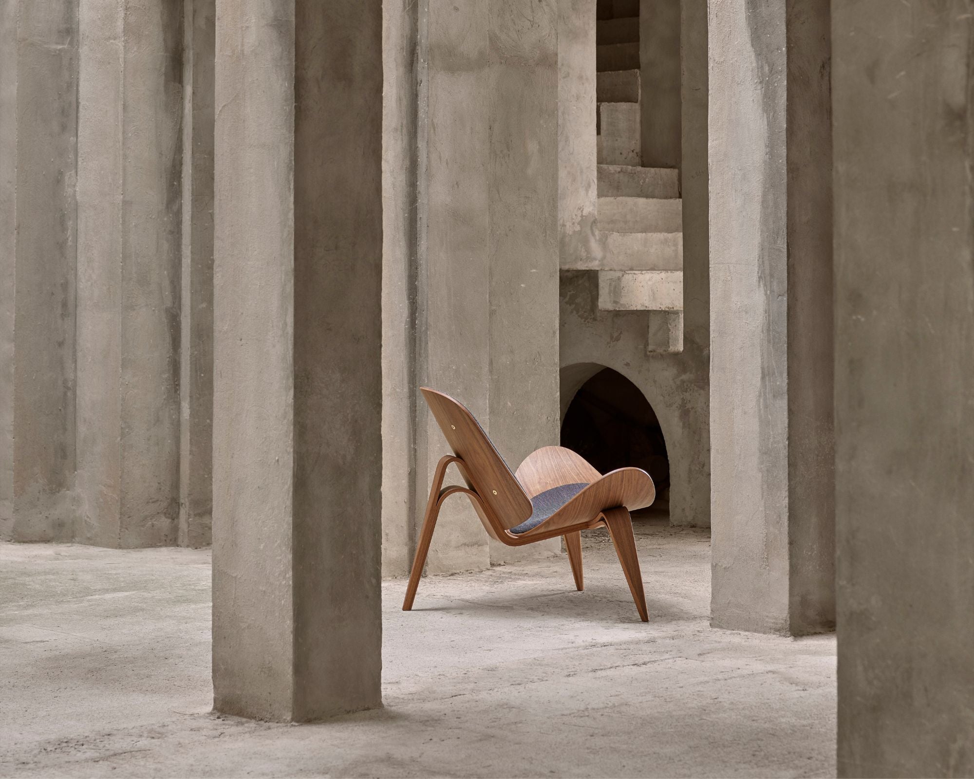 Carl Hansen & Son CH07 Shell Chair | Wegner Wood Lounge Chair | DSHOP