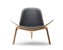 CH07 Shell Chair