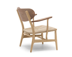 Sculptural Wood Lounge Chair | DSHOP