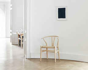 Pale Wood Accent Chair | DSHOP