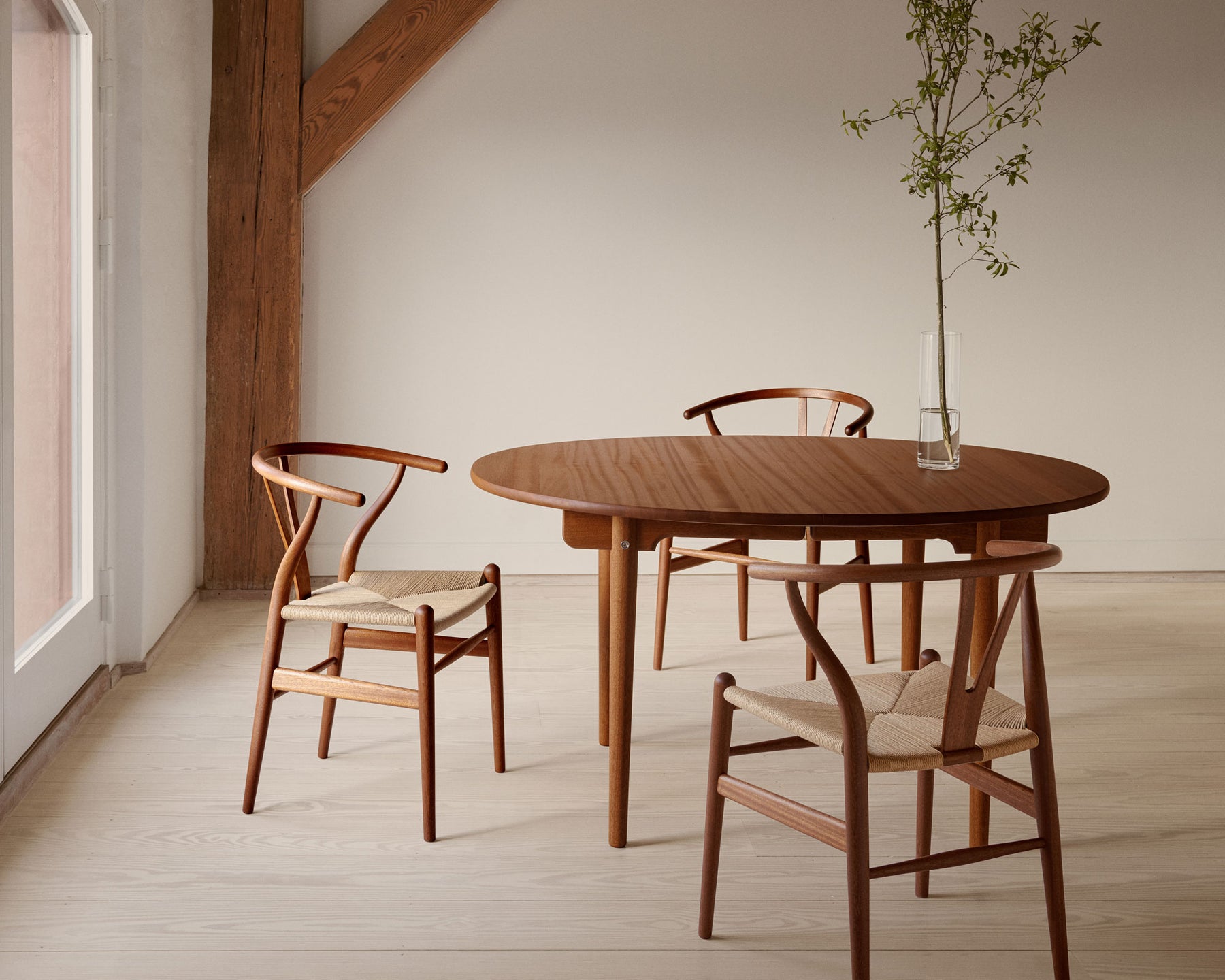 Danish Modern Dinging Room Furniture | DSHOP