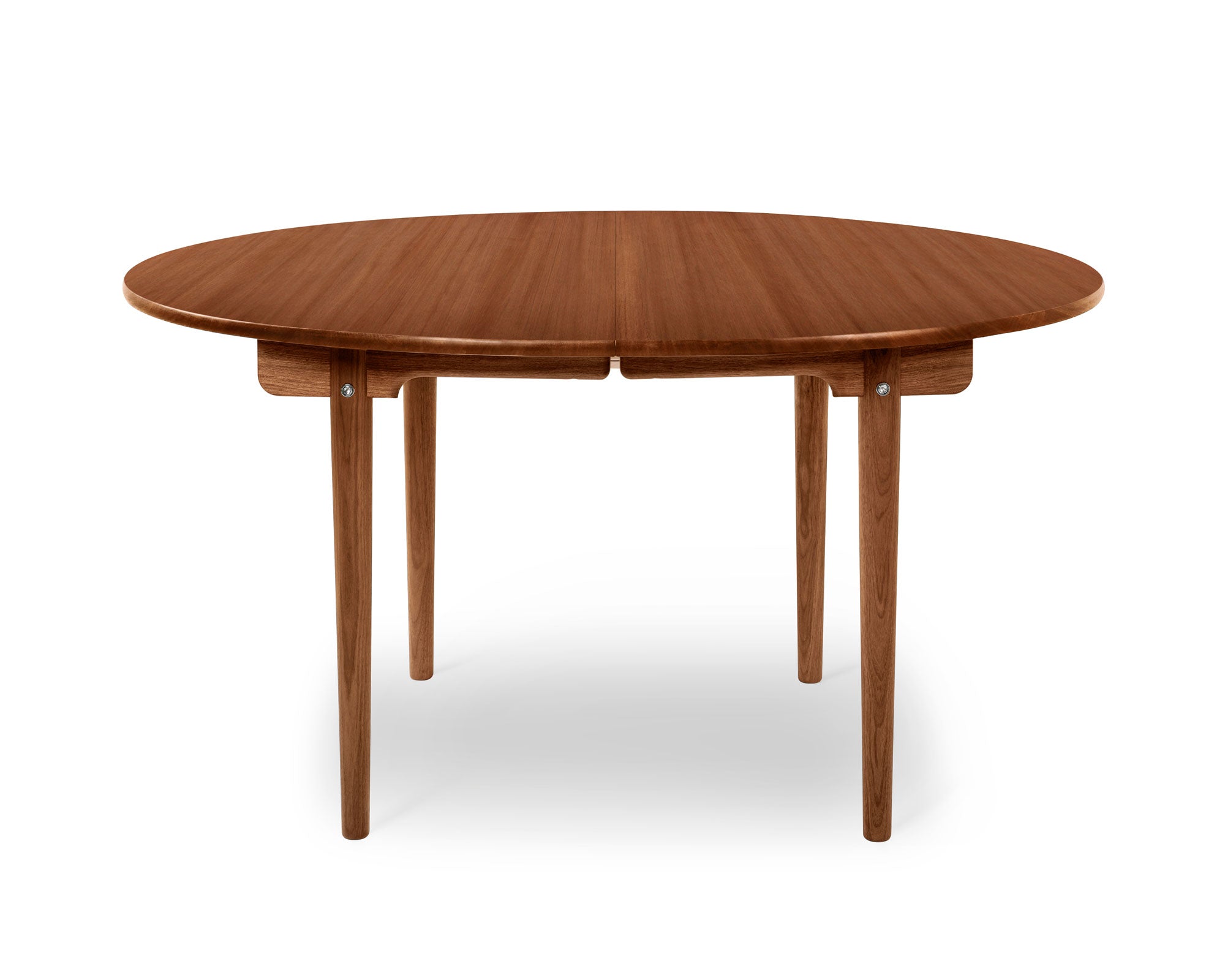 Carl Hansen & Son CH337 Small Oval Dining Table by Hans Wegner | DSHOP