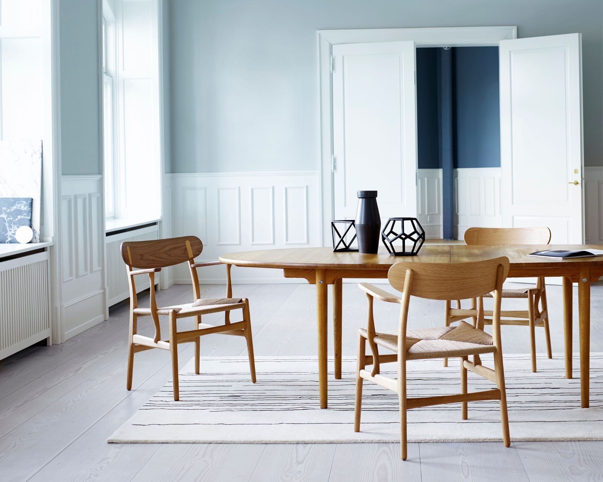 Casual Dining Room Table | DSHOP