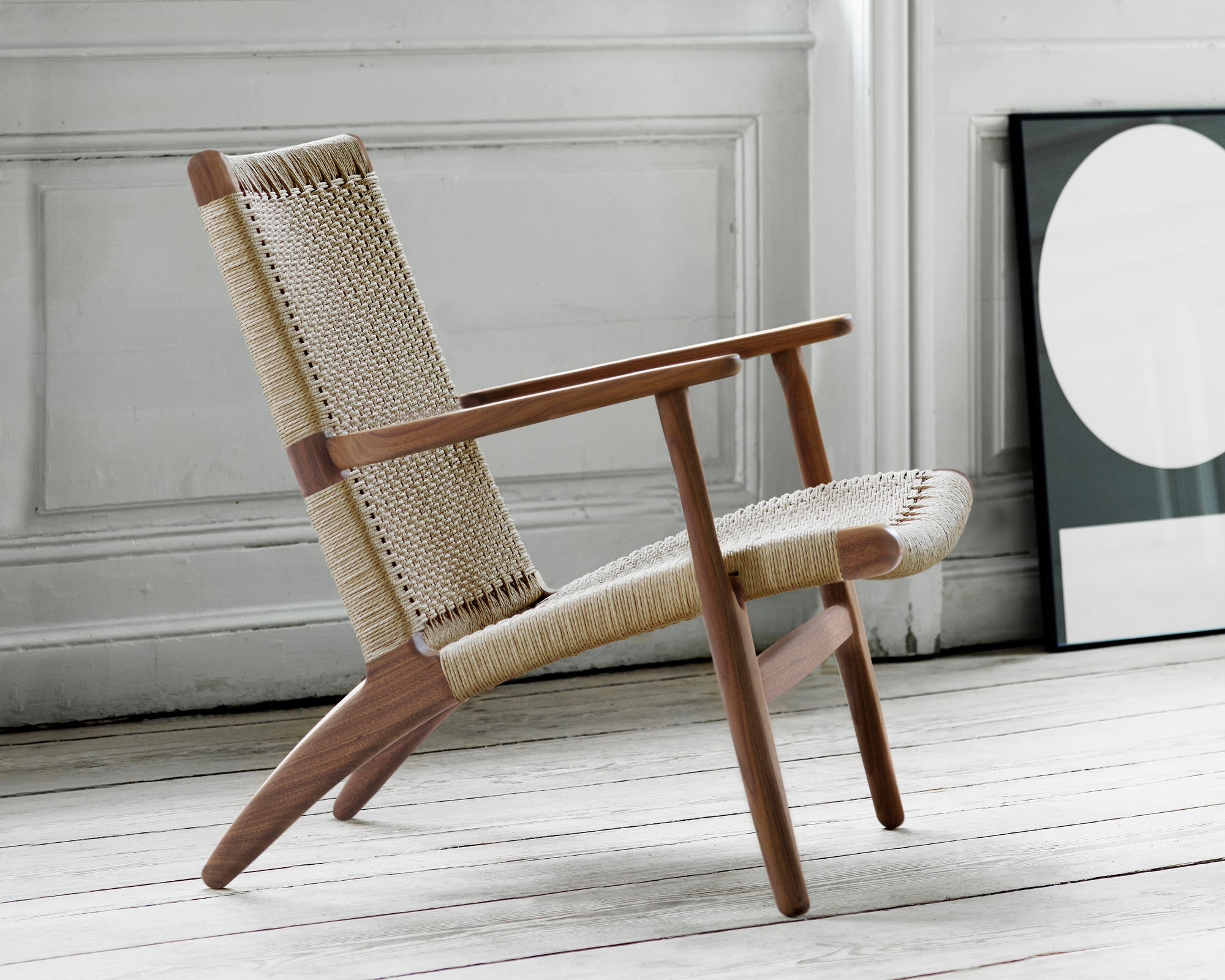 Carl Hansen & Son CH25 Wood Lounge Chair by Hans Wegner | DSHOP