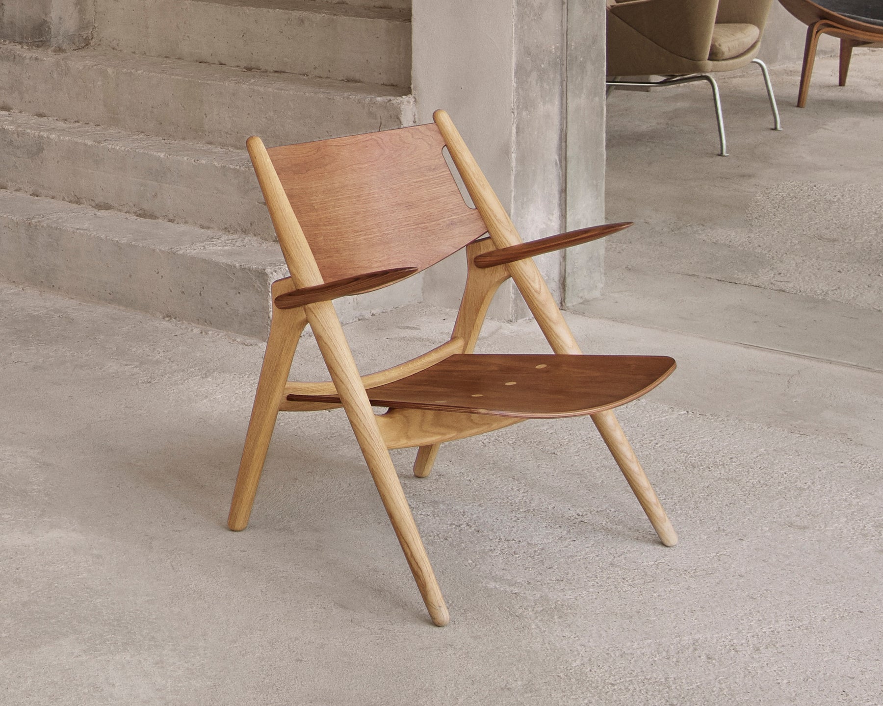 Hans J. Wegner Furnishings | DSHOP