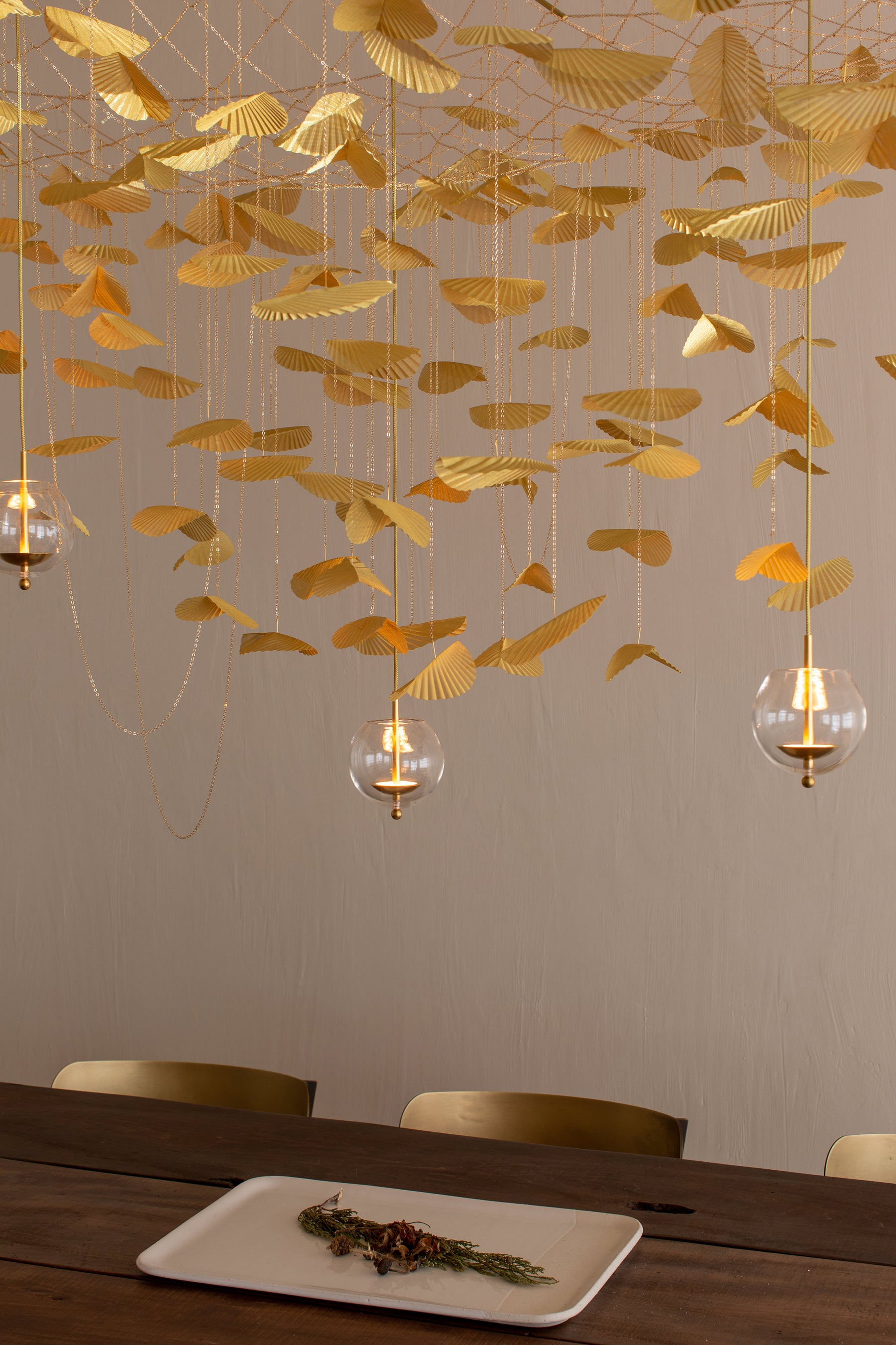 Sculptural Chandelier | DSHOP