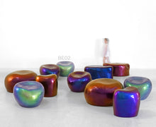 Sculptural Stools in Fiberglass | DSHOP