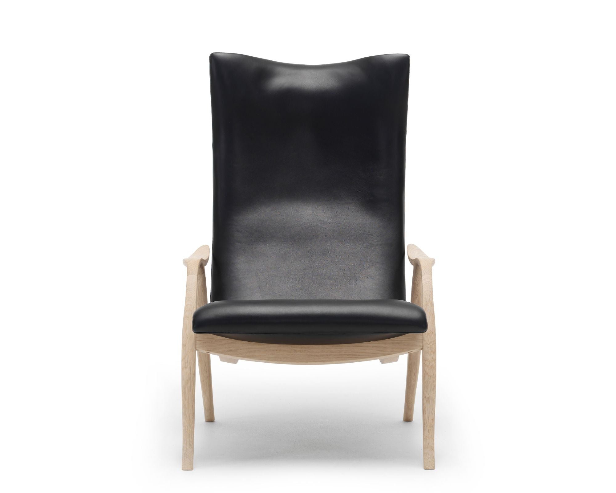 Carl Hansen チェア CH07 Shell Chair, Oiled walnut, Leather black | Carl Hansen & Søn