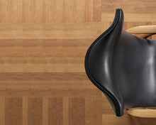 Sculptural Lounge Chair | DSHOP