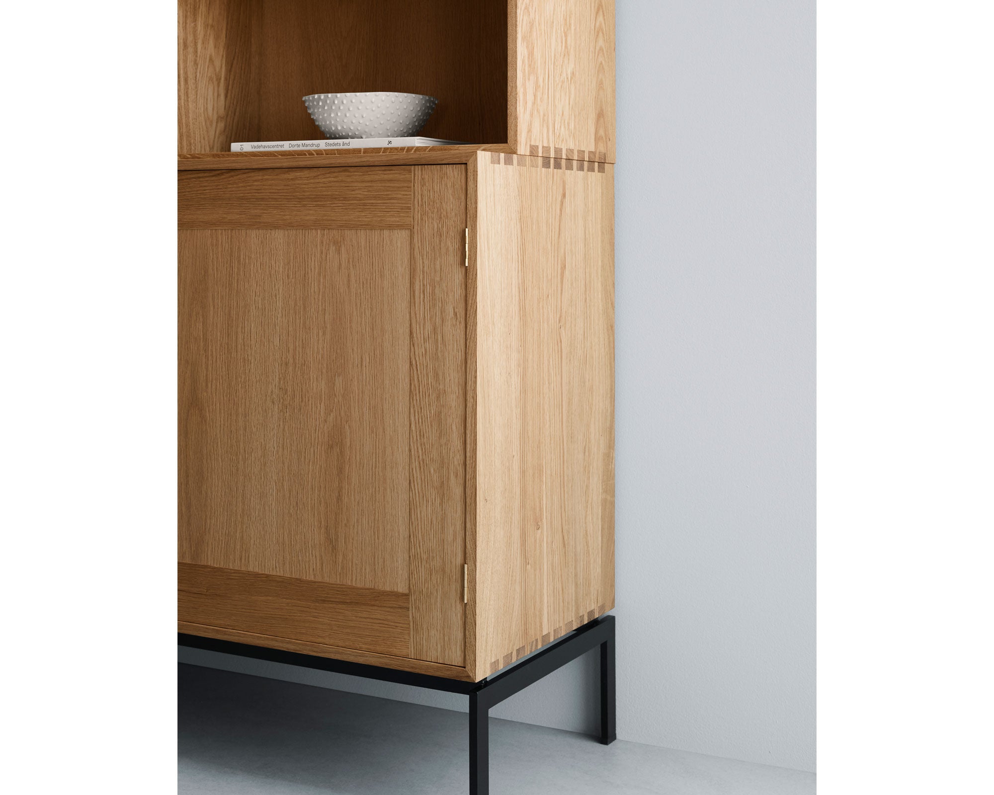 Carl Hansen & Son FK63 Cabinet - Floor Standing | Oak Cabinet | DSHOP