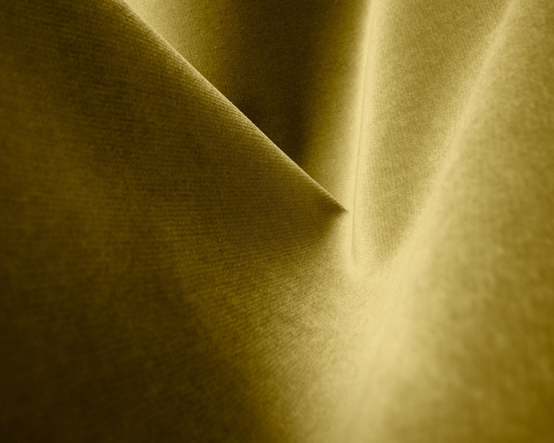 Gubi Olive Cotton Velvet | DSHOP