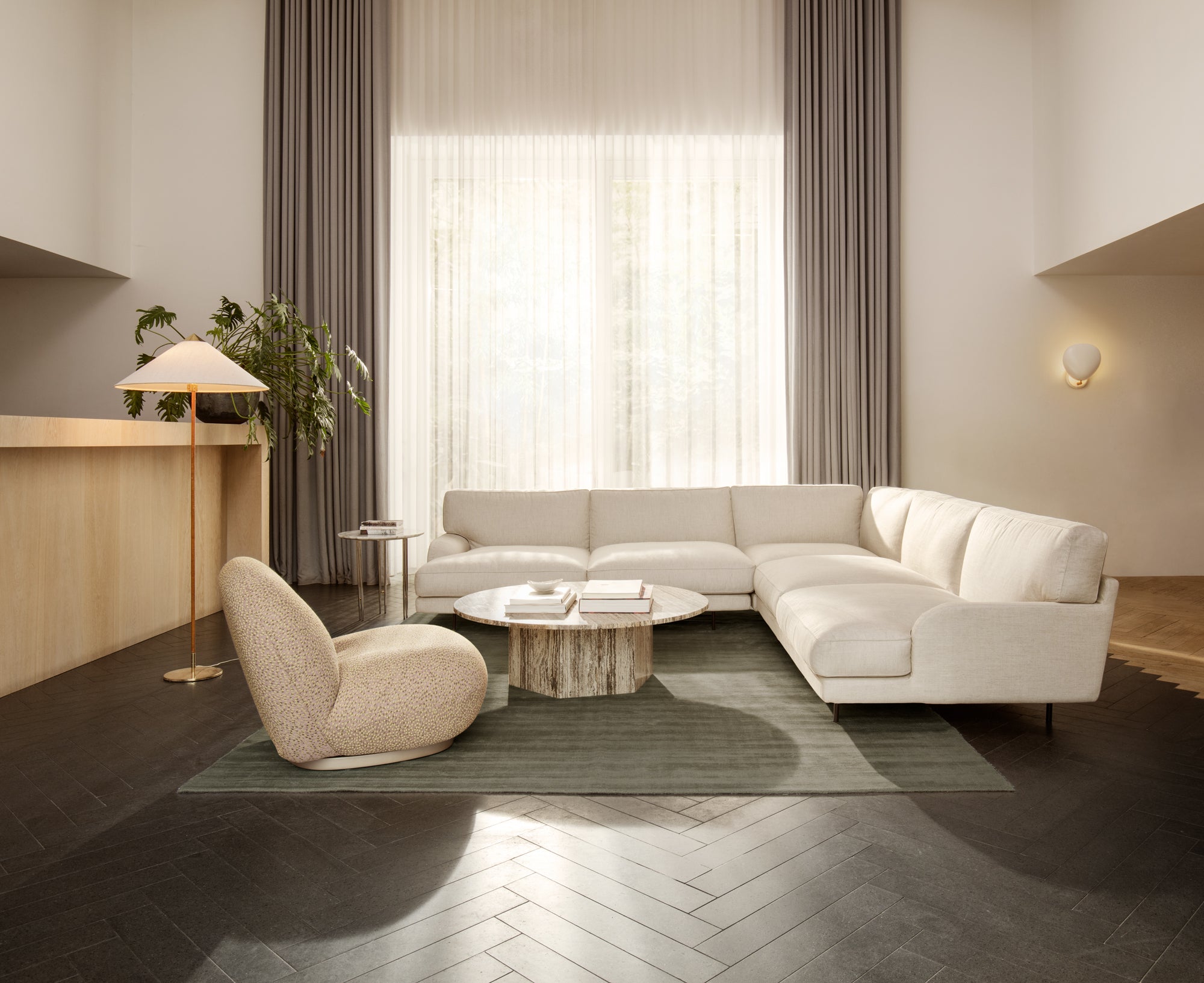 Gubi Flaneur Module - 2 Seater w/ Right Armrest Sofa | DSHOP