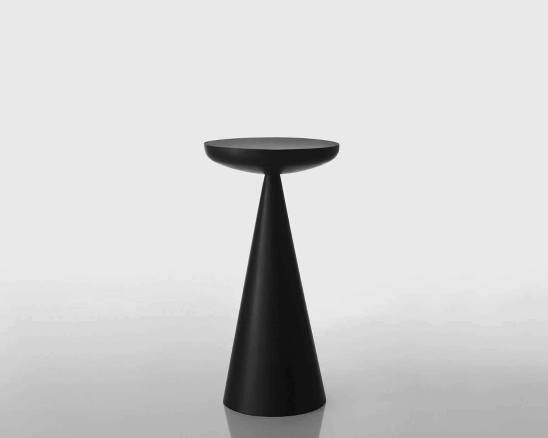 Small Black Table | DSHOP