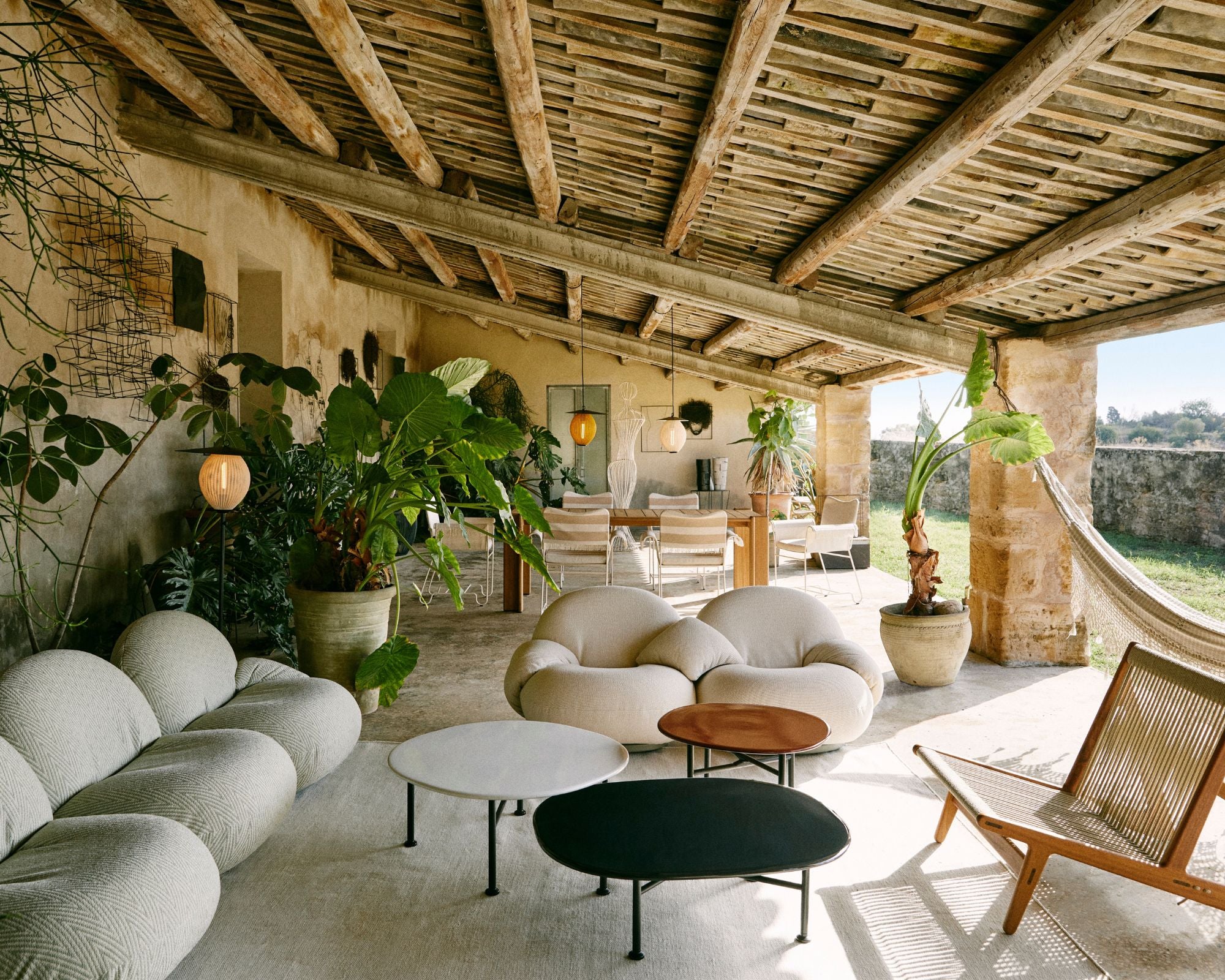 Gubi Carmel Coffee Tables | DSHOP