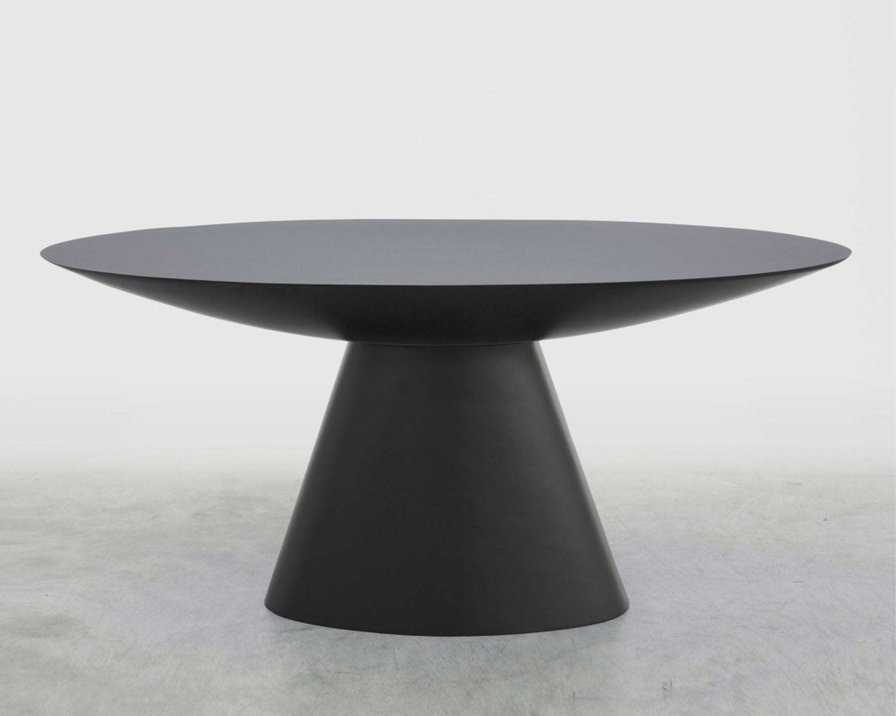 Olav Oval Dining Table | DSHOP
