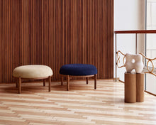 RF1903F Sideways Footstool