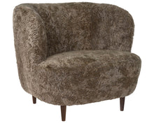 Stay Lounge Chair - Wood Base - Sheepskin