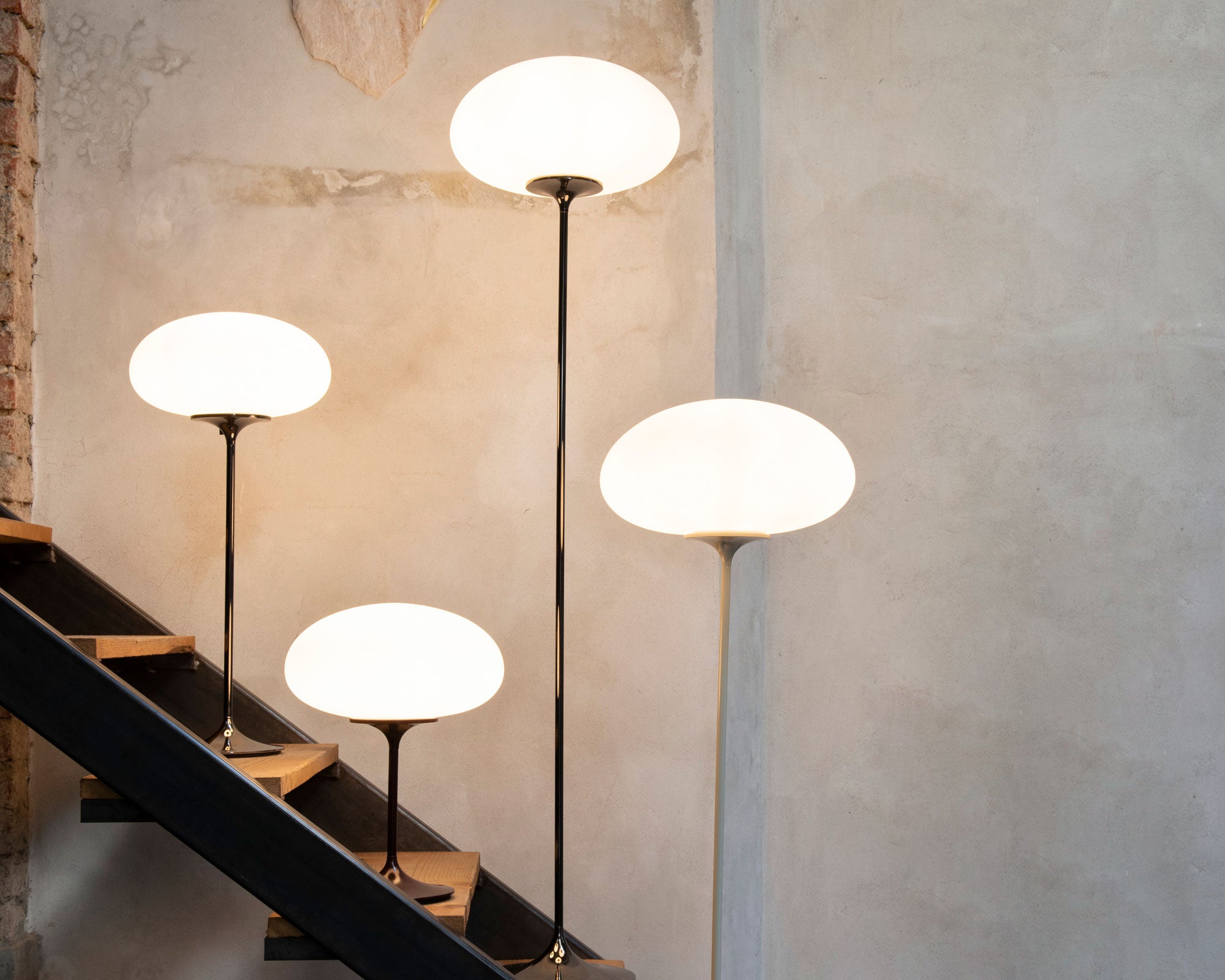 Gubi Stemlite Floor Lamp by Bill Curry | DSHOP