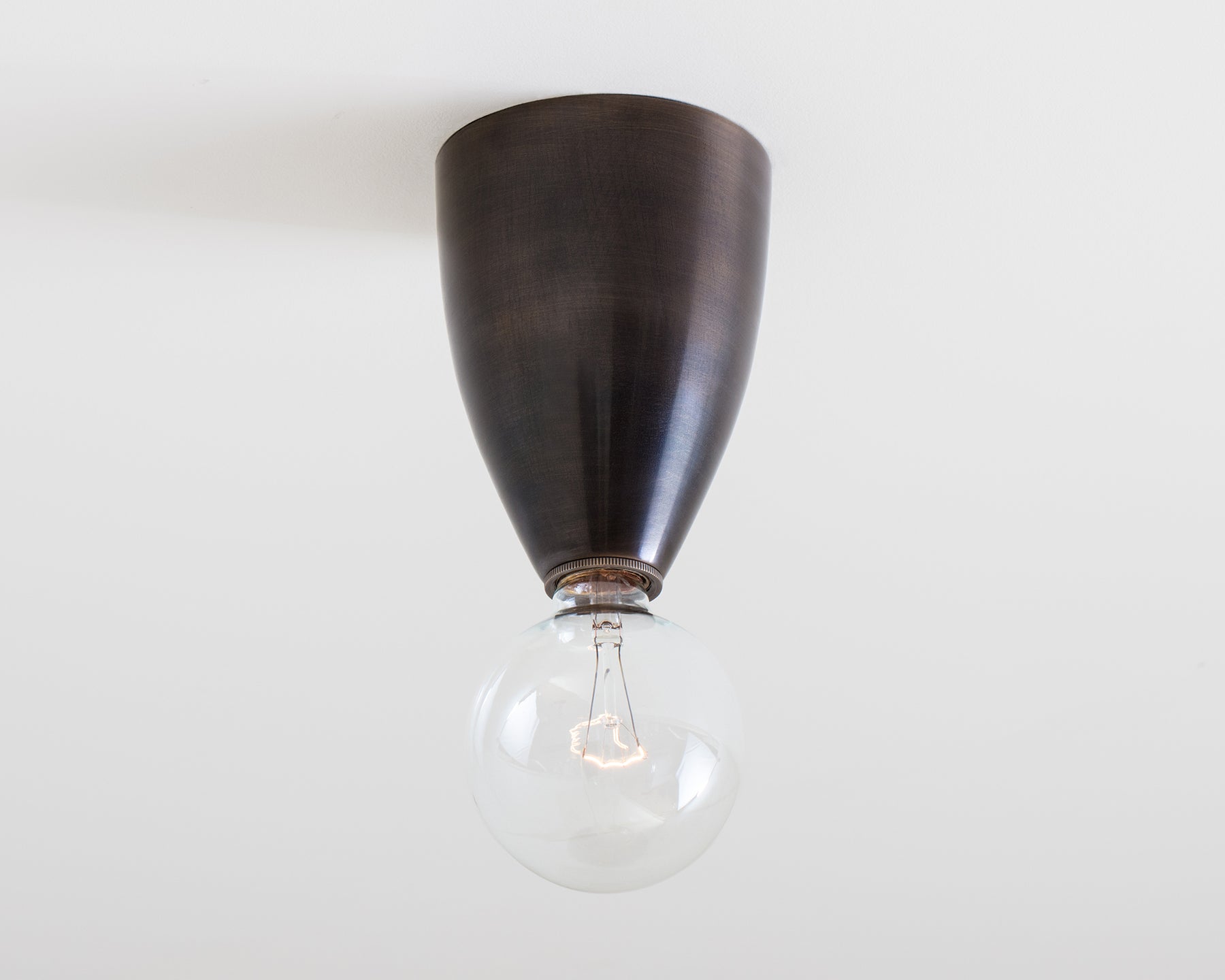 Valo Ceiling Lamp | DSHOP