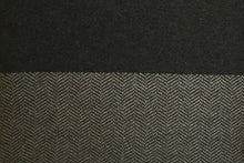 Rani Arabella Darien Cashmere Throw - Anthracite / Beige