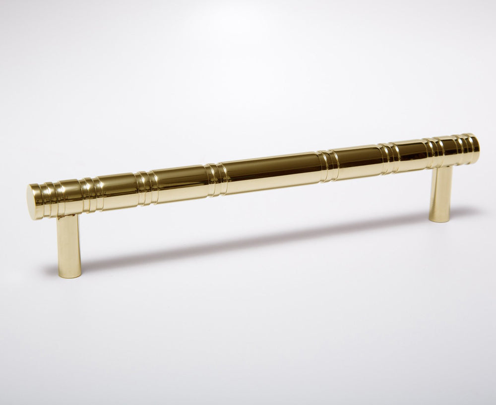 Reveal-06 Handle Polished Brass