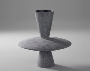 Sculptural Vase | DSHOP