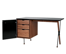 Gubi Greta Grossman 62-Series Desk | DSHOP